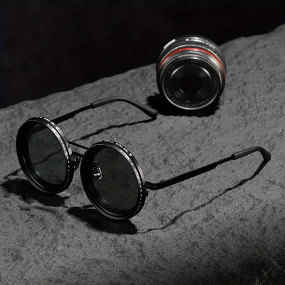 OPTIDARK™ Adjustable Lens نظارتك الذكية بتقنية التعتيم المتدرج – مثالية للرجل العصري والمرأة الأنيقة